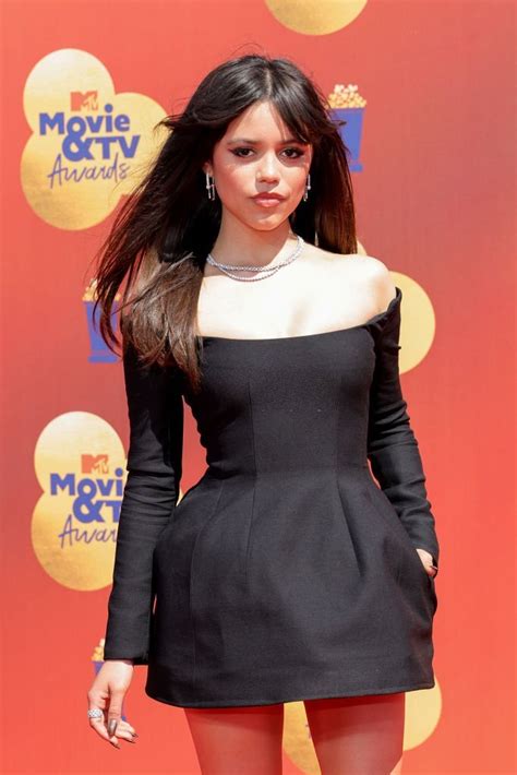 jenna ortega weight and height|Jenna Ortega Height